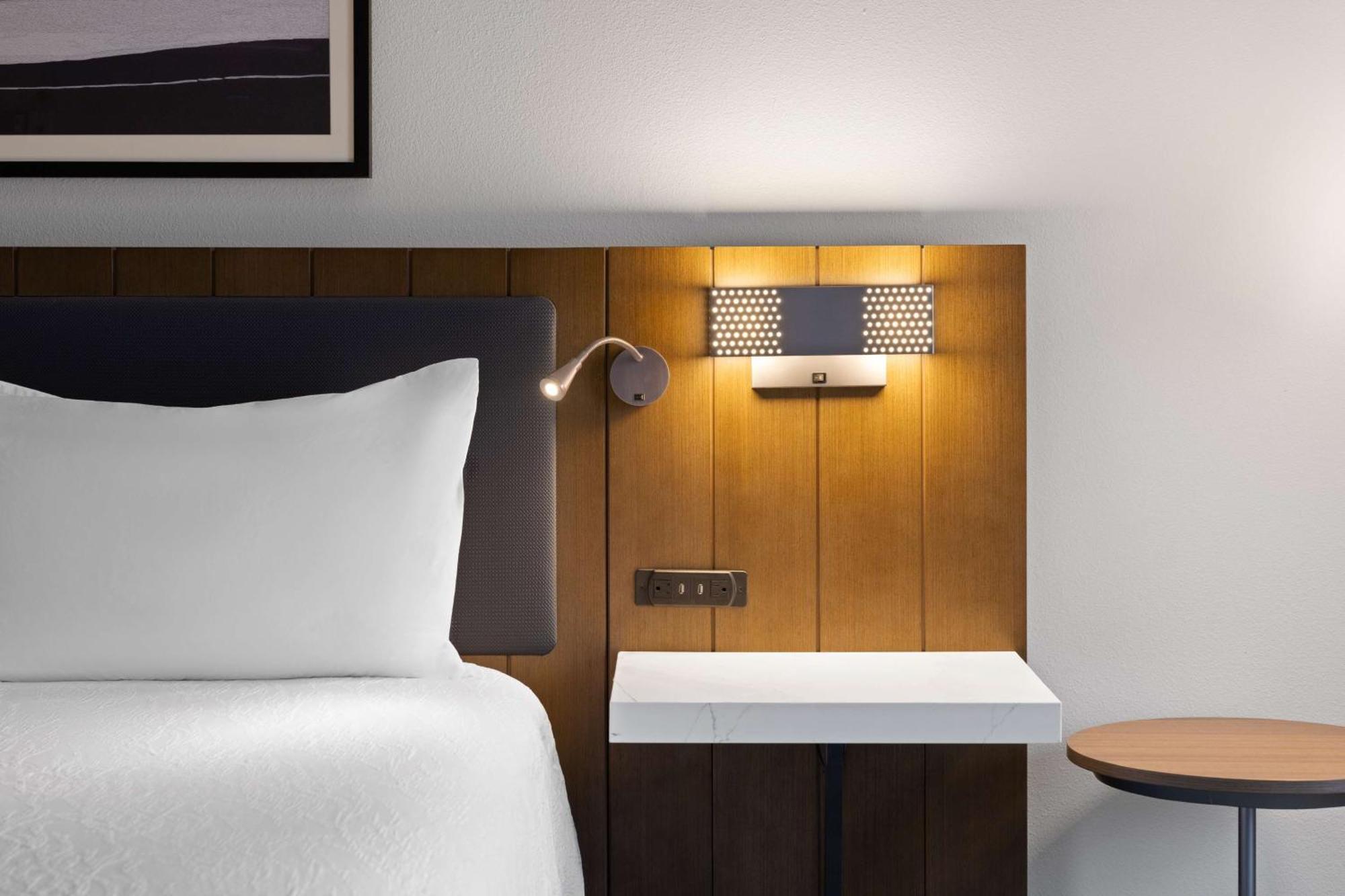 Hilton Garden Inn Winston-Salem/Hanes Mall Extérieur photo